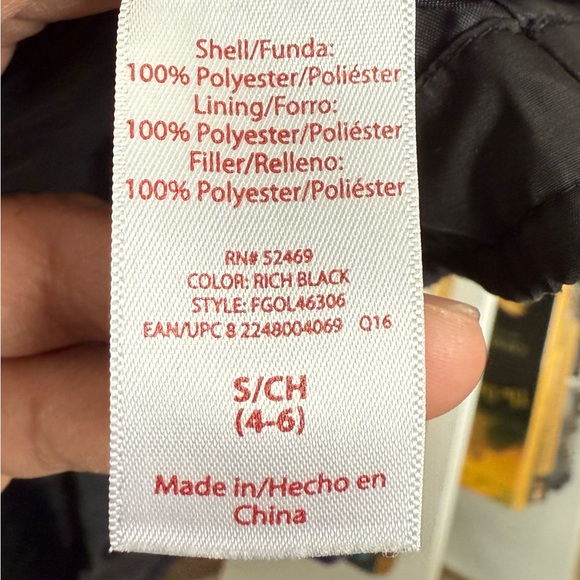 *SOLD* Light Winter Coat - Picture 3 of 4